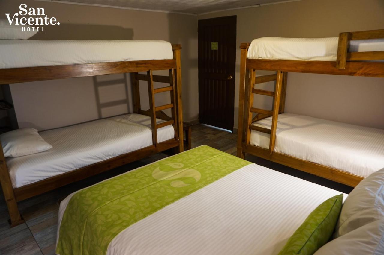 Hotel Termales San Vicente 圣罗莎德卡瓦尔 外观 照片