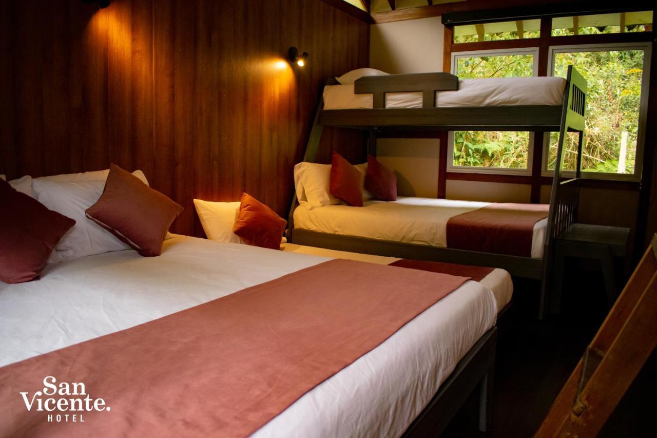 Hotel Termales San Vicente 圣罗莎德卡瓦尔 外观 照片